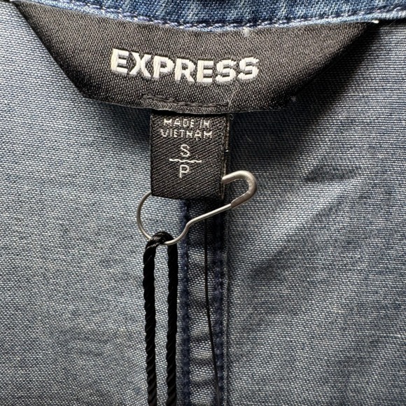 Express Denim Jumpsuit Small Button Down‎ Long Sleeve Casual Romper New NWT - Picture 7 of 7